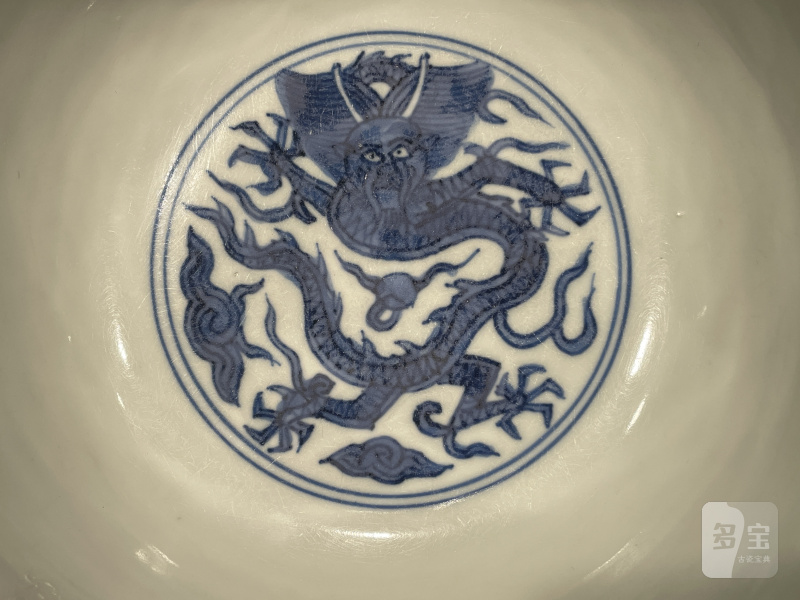 明万历 青花山海异兽图墩式碗 - 图8